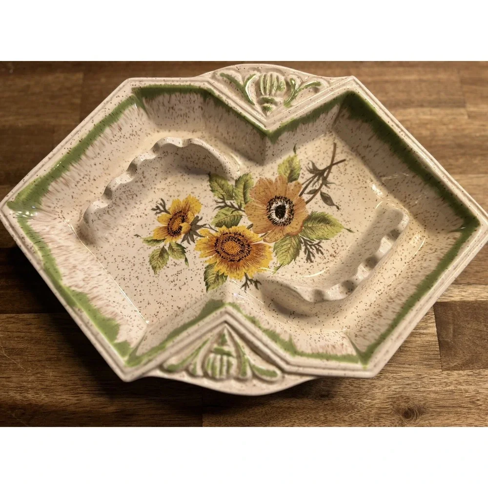 California Pottery Vintage Sunflower Ashtray USA Mid Century Modern 1718 - Picture 2 of 6